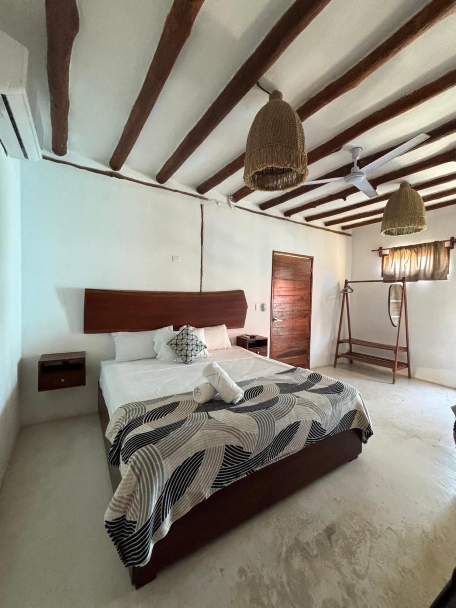 Hotel Mittoz Holbox Bagian luar foto