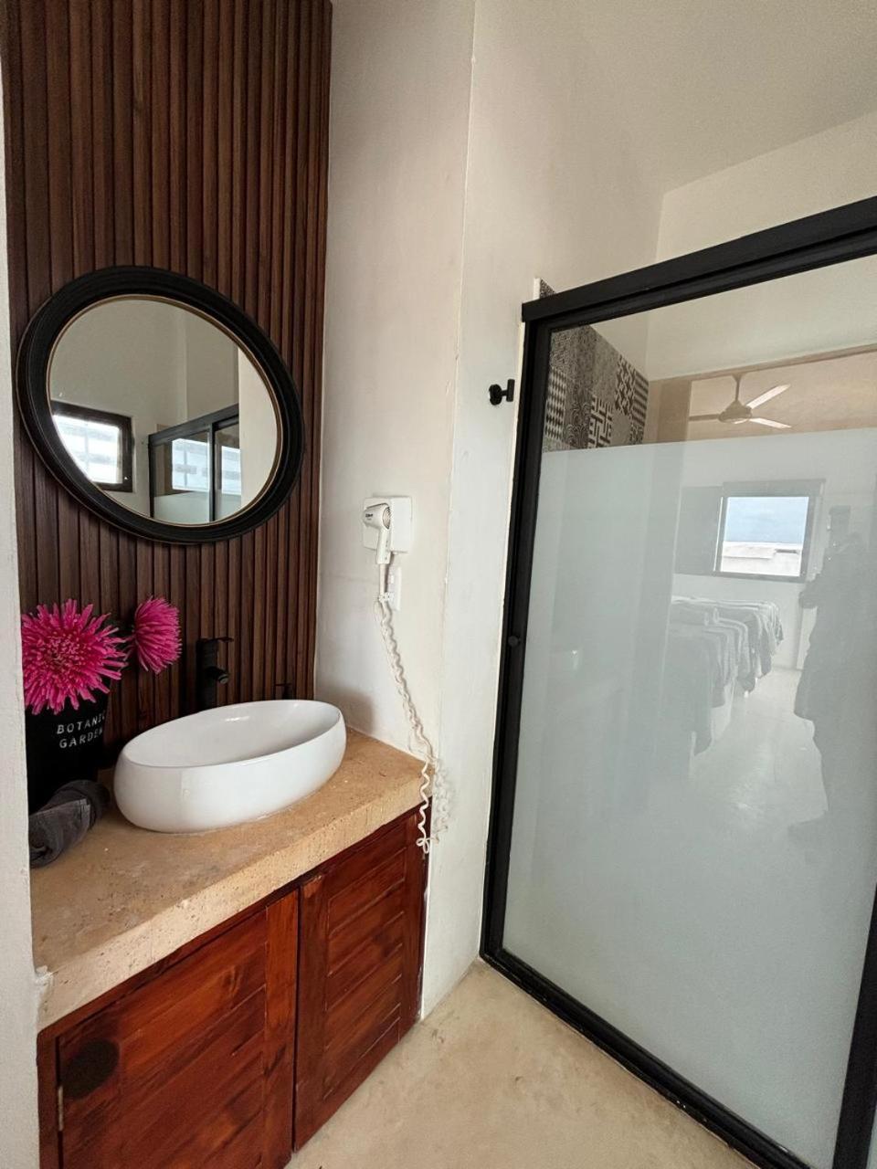 Hotel Mittoz Holbox Bagian luar foto