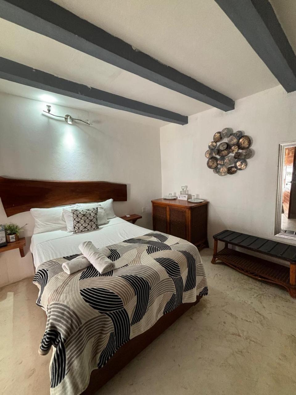 Hotel Mittoz Holbox Bagian luar foto