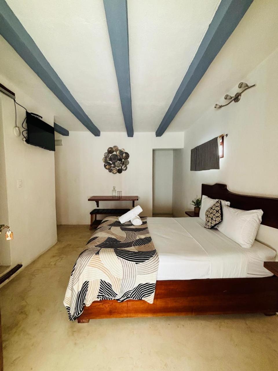 Hotel Mittoz Holbox Bagian luar foto