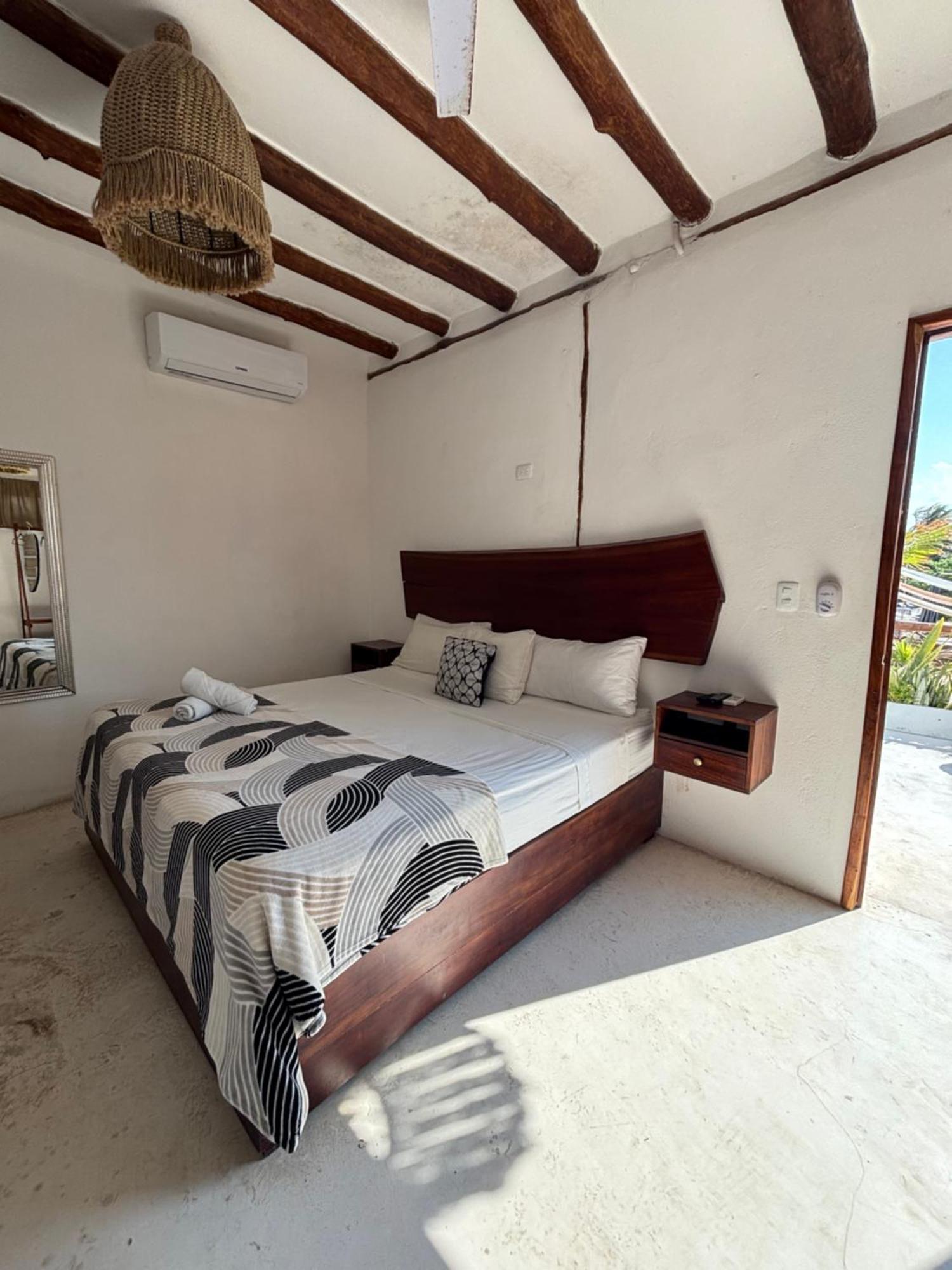 Hotel Mittoz Holbox Bagian luar foto